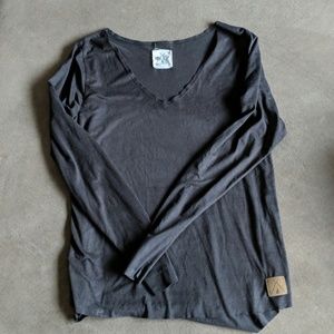 Tribe Kelley smoke v neck LS